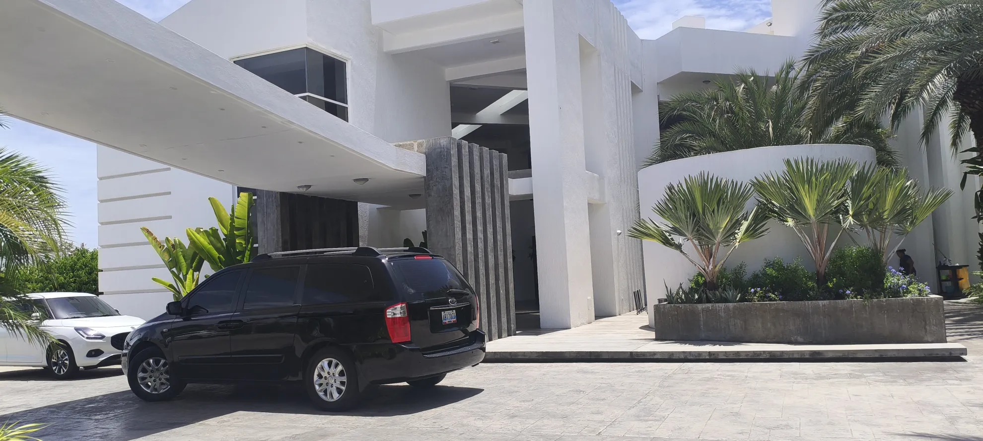 Servicio de vans ejecutivas y taxi en Margarita